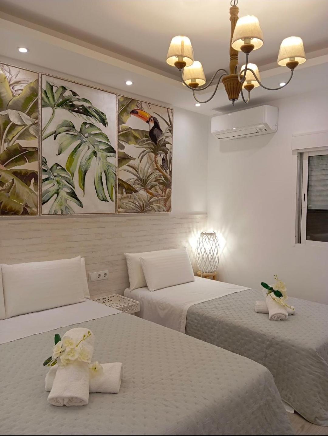 Warm Harbor Apartment Santa Coloma de Gramanet Exterior foto