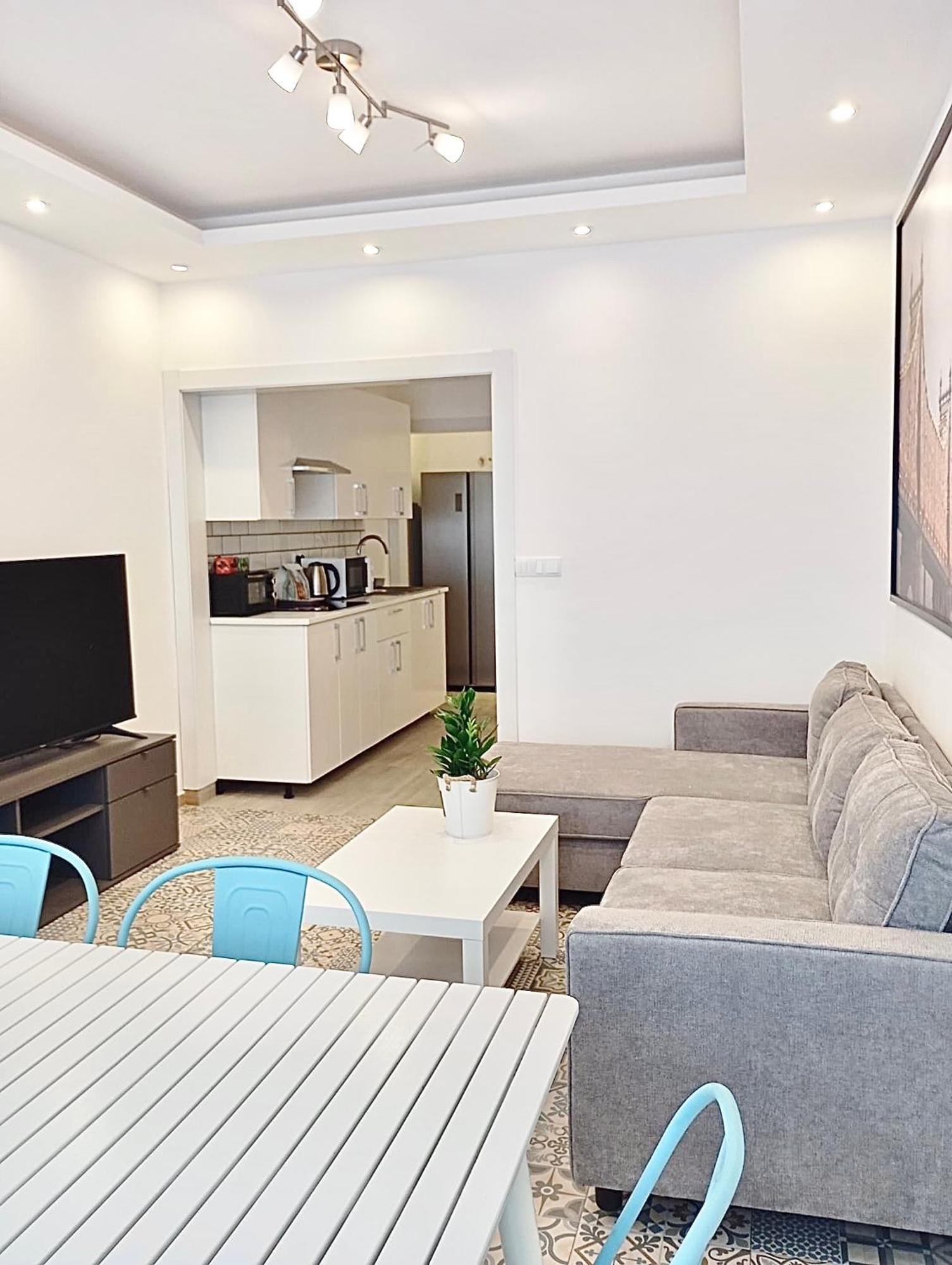 Warm Harbor Apartment Santa Coloma de Gramanet Exterior foto